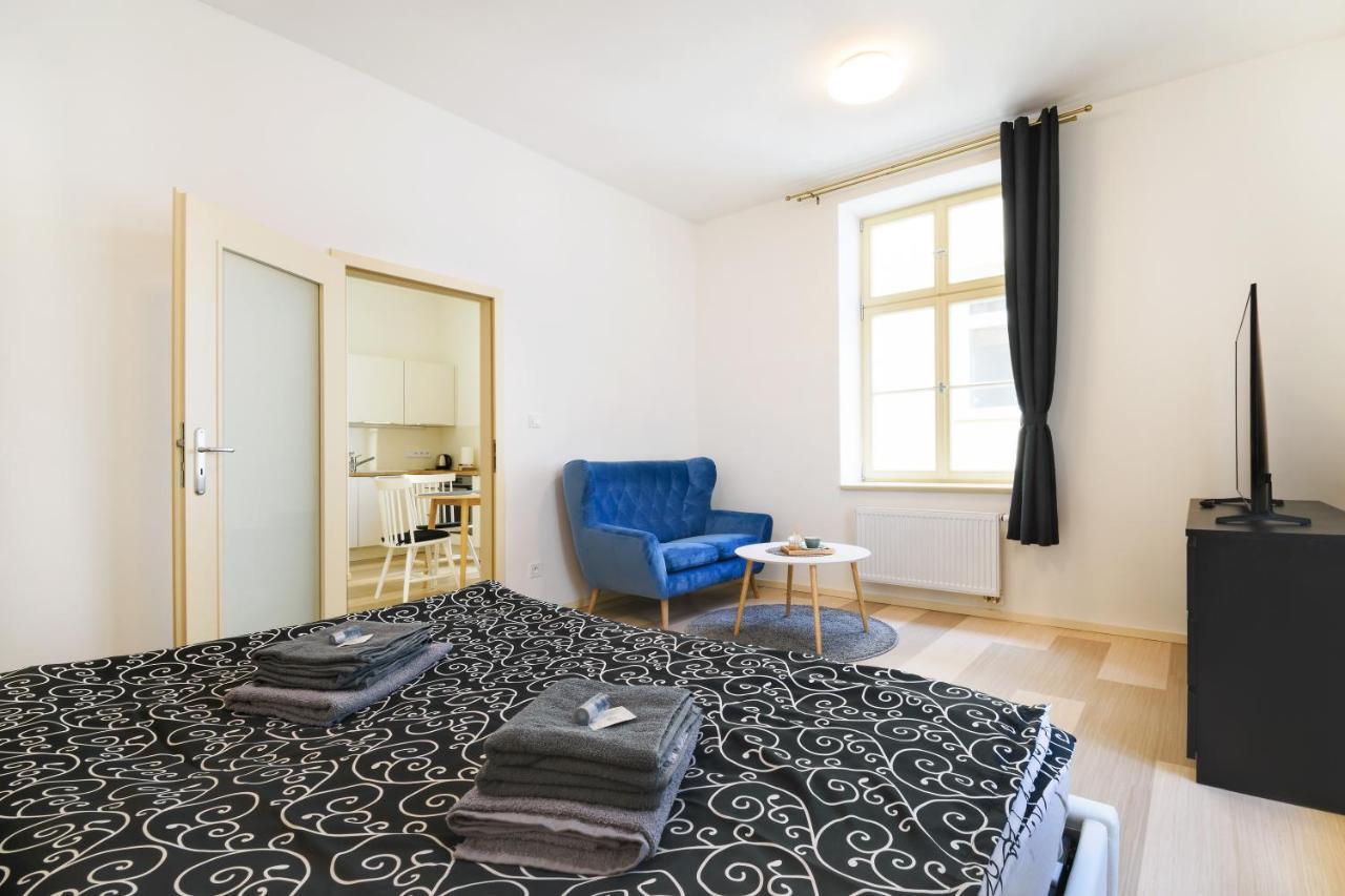 Pilsner Apartments - U Matky Bozi Plzen Luaran gambar